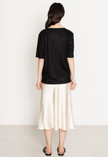Load image into Gallery viewer, A-LINE MIDI SKIRT
