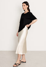 Load image into Gallery viewer, A-LINE MIDI SKIRT

