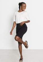 Load image into Gallery viewer, PENCIL SKIRT
