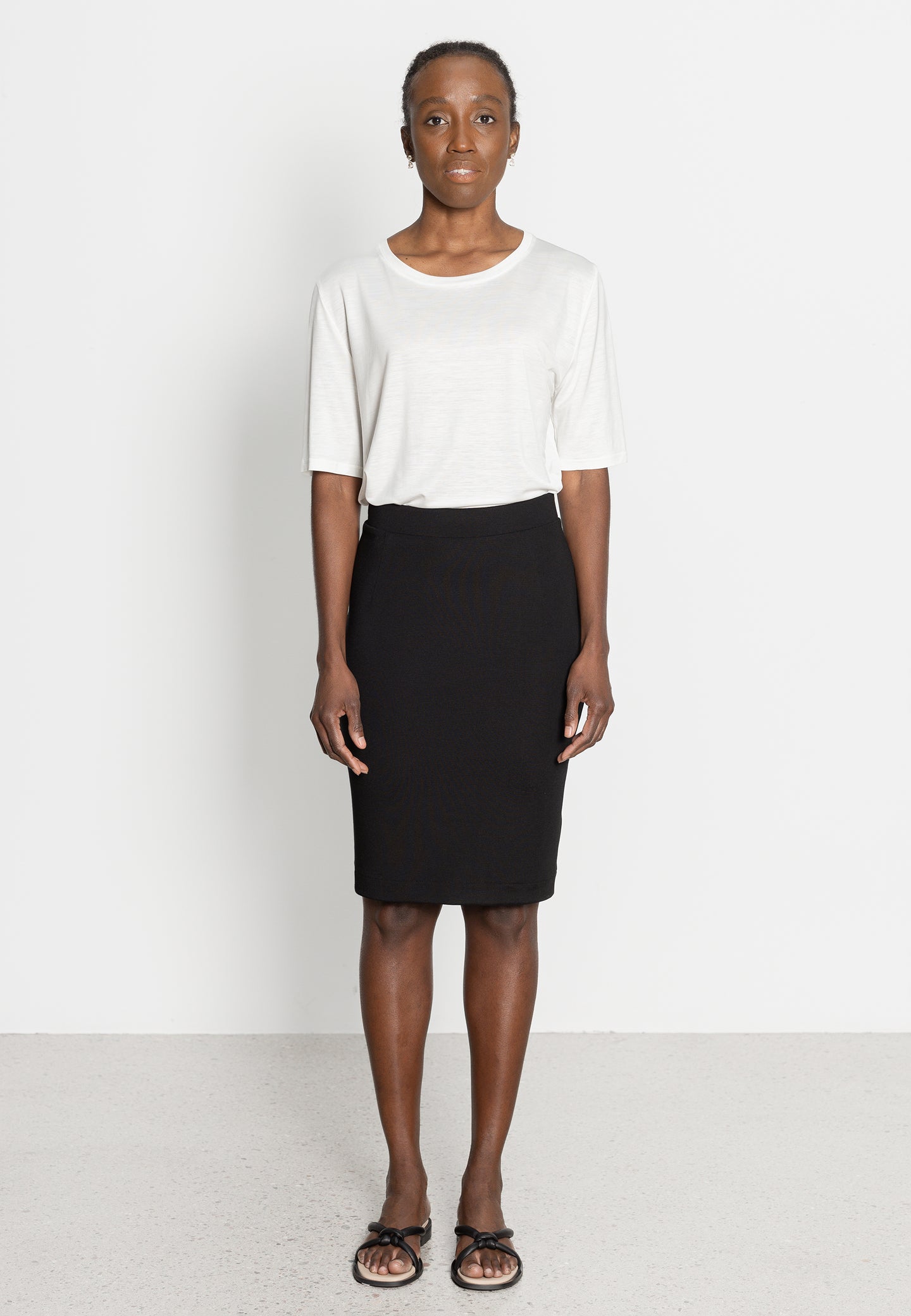 PENCIL SKIRT