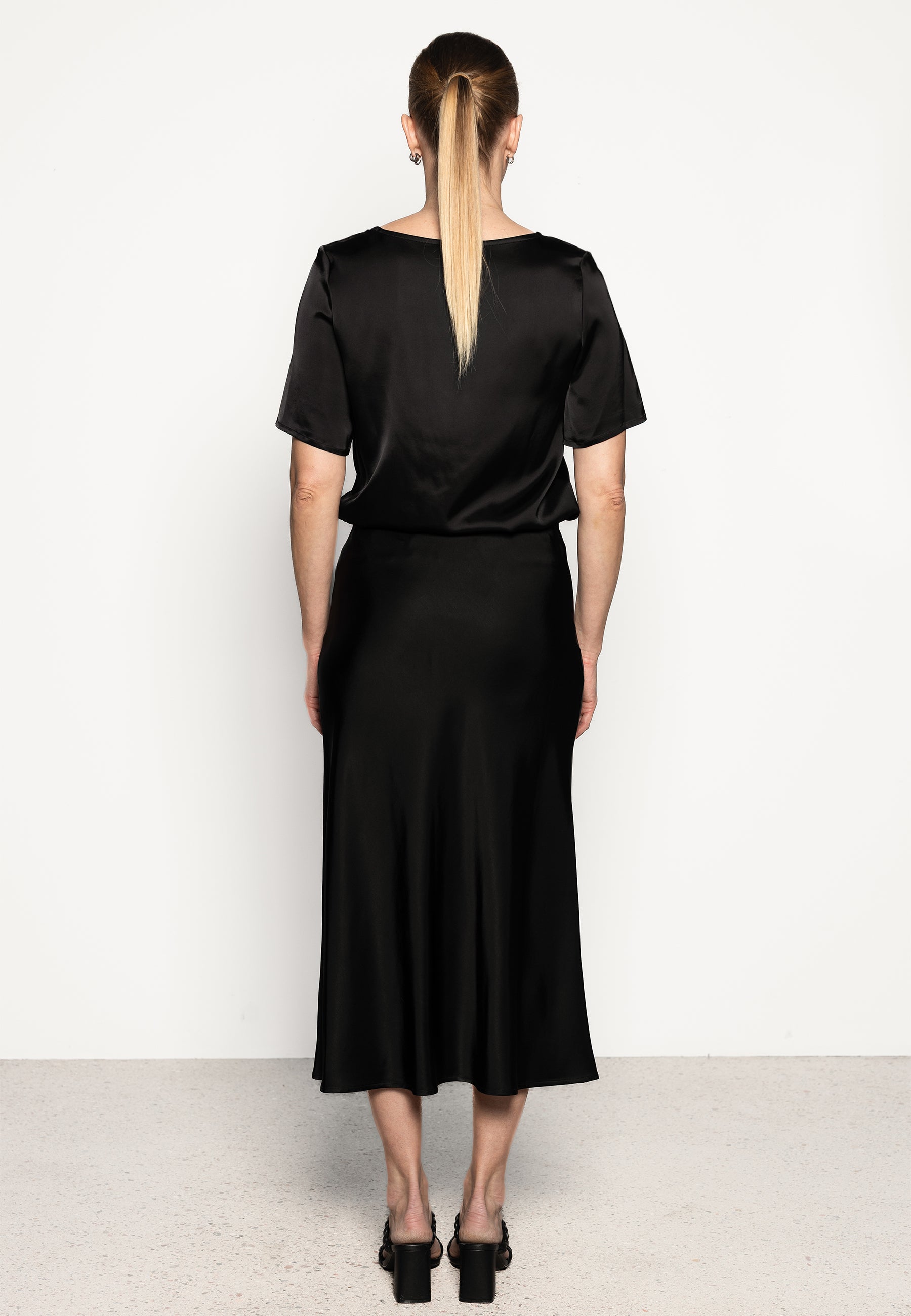 SATIN MIDI SKIRT