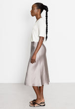 Load image into Gallery viewer, A-LINE MIDI SKIRT
