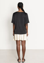 Load image into Gallery viewer, SATIN TOP
