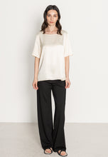 Load image into Gallery viewer, SATIN TOP
