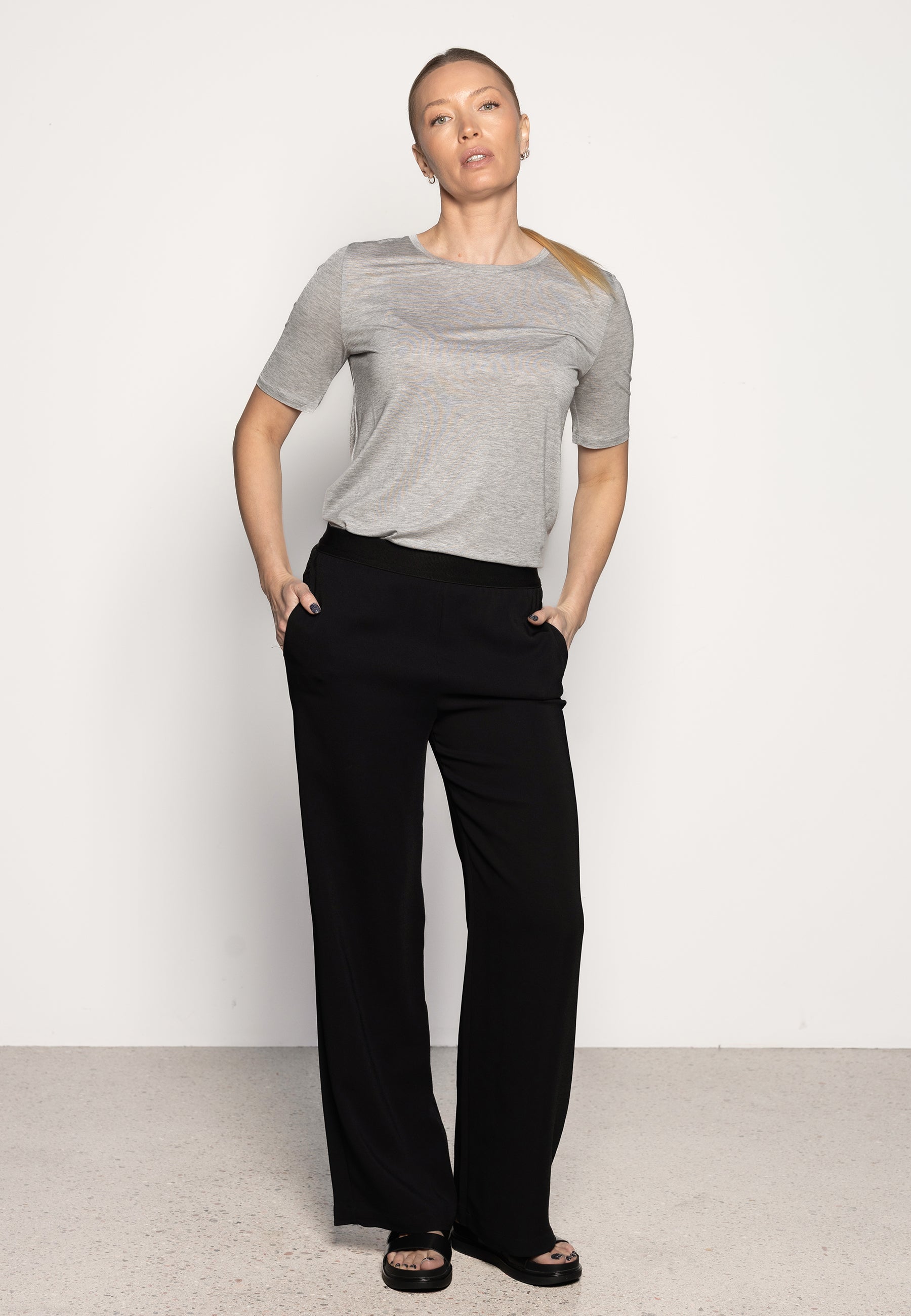 WIDE TROUSERS