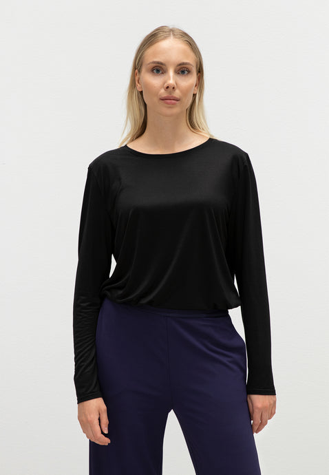 LIGHTWEIGHT LONG SLEEVE TOP
