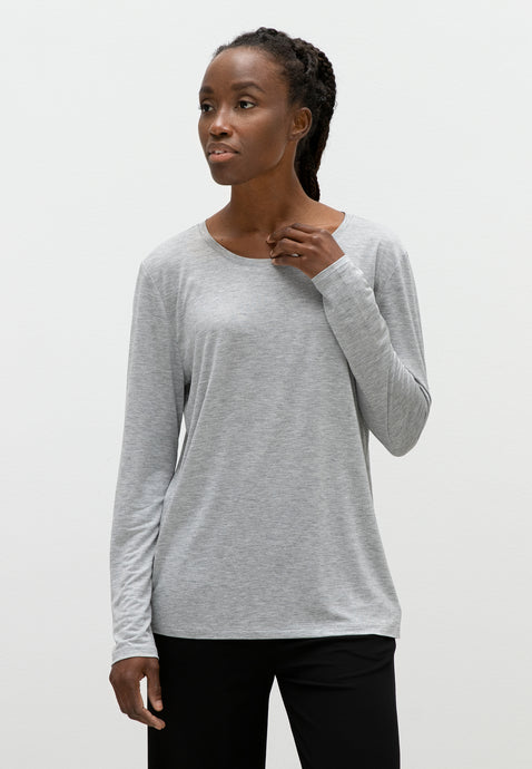 LIGHTWEIGHT LONG SLEEVE TOP