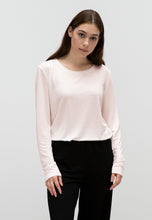 Load image into Gallery viewer, LIGHTWEIGHT LONG SLEEVE TOP
