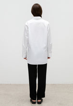 Load image into Gallery viewer, OVERSIZED WHITE SHIRT
