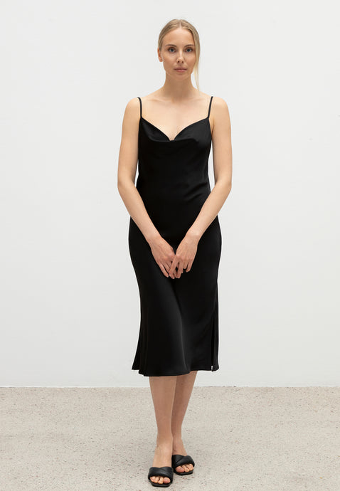 SLIP DRESS