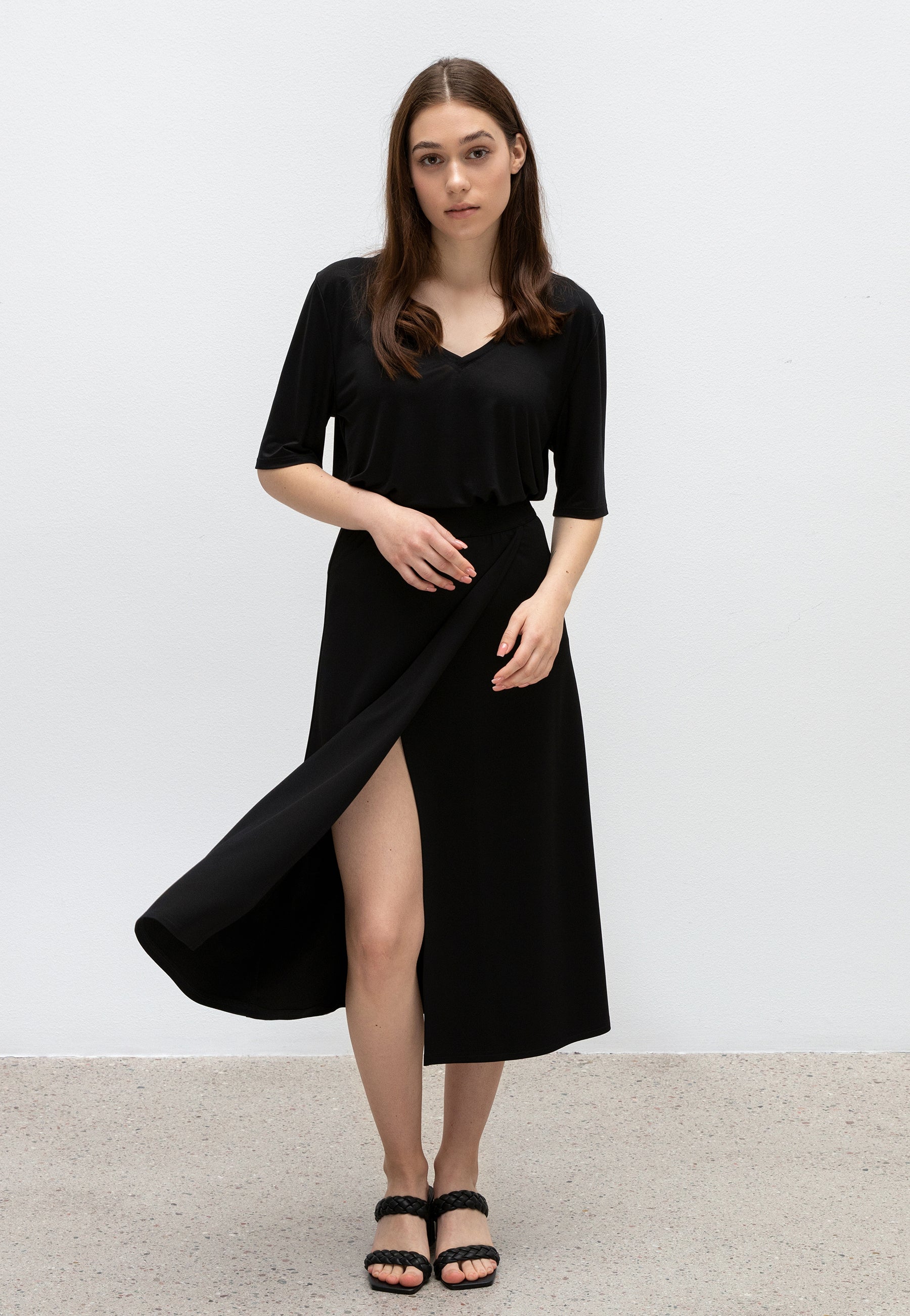 WRAP SKIRT